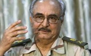 Le général Haftar nommé à la tête de l'armée du gouvernement reconnu en Libye