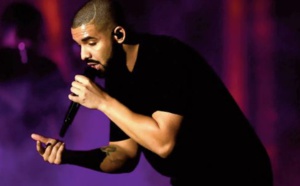 Le rappeur Drake annonce une pause dans sa carrière pour “ se concentrer sur sa santé”