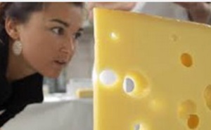 ​La Suisse a enfin percé le mystère des trous dans ses fromages