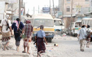 Une vingtaine de morts dans des combats et des raids aériens à Aden