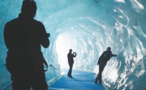 La Mer de Glace, haut lieu menacé du tourisme dans les Alpes françaises