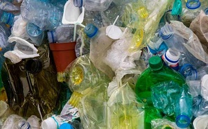 Les Marocains soutiennent la lutte contre les déchets plastiques