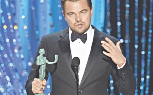 Leo DiCaprio triomphe lors des SAG Awards marqués par la diversité