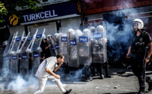 Heurts entre armée turque et militants kurdes à Diyarbakir