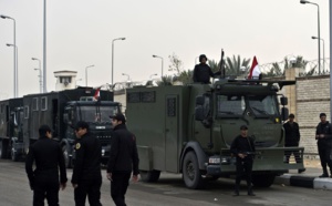 Huit policiers tués par des hommes armés au sud du Caire