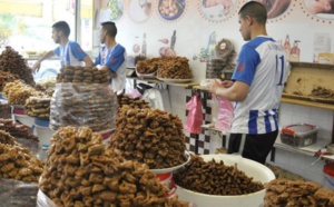 Des métiers saisonniers prospèrent durant le Ramadan dans la région du Nord