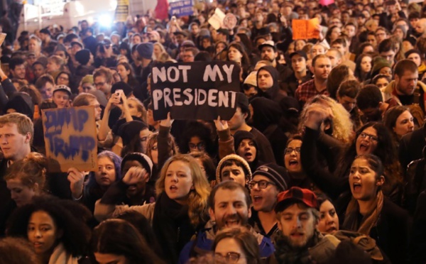 Des milliers de manifestants contre la victoire de Trump