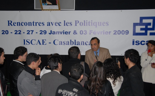 Habib El Malki devant les étudiants de l’ISCAE