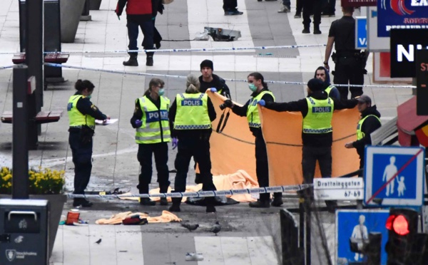 Les Suédois unis après l’attentat de Stockholm