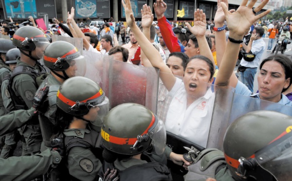 Maduro pour une nouvelle Constitution : L'opposition vénézuélienne appelle à la rébellion