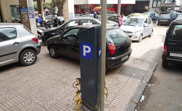 3.000 places de parkings clandestins  recensées au centre-ville de Casablanca