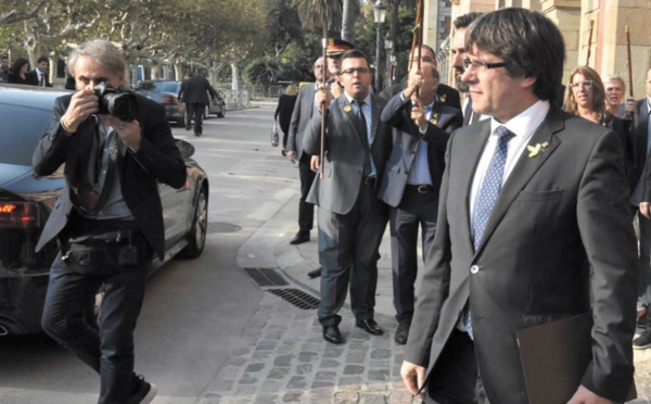 L’Espagne émet un mandat d'arrêt contre Puigdemont