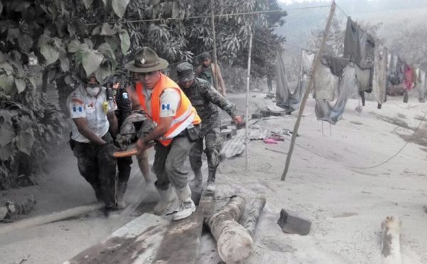 Au moins 25 morts dans l'éruption d'un volcan au Guatemala