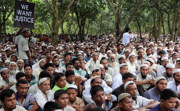 Les Rohingyas réclament justice un an après leur exode massif de Birmanie