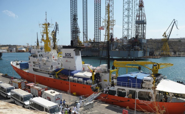 L'Aquarius cherche un port pour 11 migrants secourus au large de la Libye