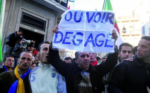 La marche du RCD violemment réprimée : Alger en état de siège