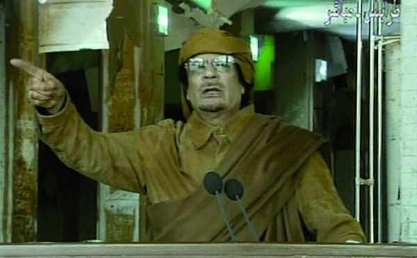Des morts et des blessés par centaines en Libye : Comme si ce n’était pas suffisant, Kadhafi promet l’enfer