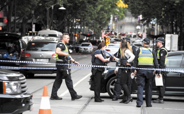 Un mort et des blessés dans une attaque au couteau à Melbourne