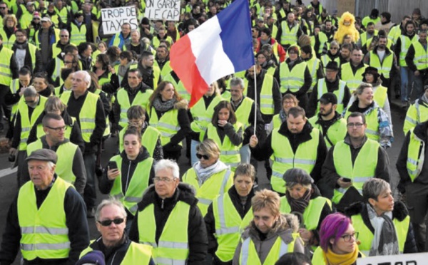 De nouvelles mesures pour tenter d’apaiser la crise des gilets jaunes