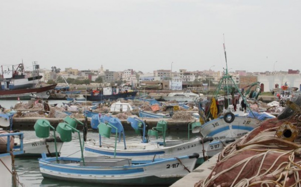 La pêche de nuit à l’aide de lumières artificielles menace les richesses halieutiques : Les pêcheurs du Nord tirent la sonnette d’alarme