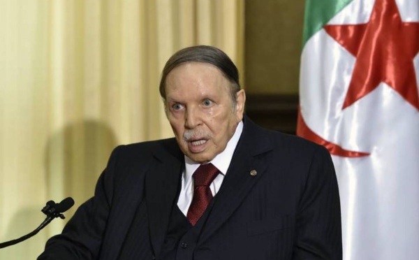 Bouteflika tenté par  un cinquième mandat