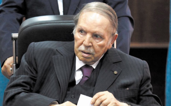 Portrait : Bouteflika, l'homme "de paix" accusé de s'accrocher au pouvoir