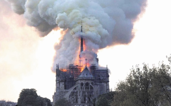 Le cœur de Paris ravagé