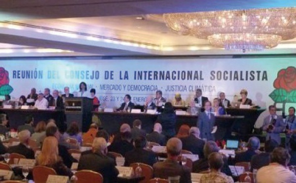 Réunion du Conseil de l’Internationale socialiste au Costa Rica les 23 et 24 janvier 2012 : Crise financière, justice climatique, marchés et démocratie mis en débat