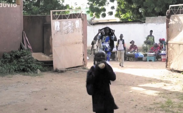 Déplacés par la guerre, les enfants sacrifiés de l'école au Mali