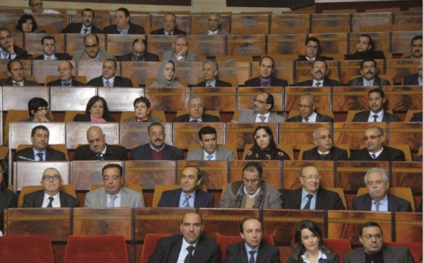 Trois questions orales posées par le Groupe socialiste à la Chambre des représentants : La session d’automne prend fin sans vote de la loi de Finances