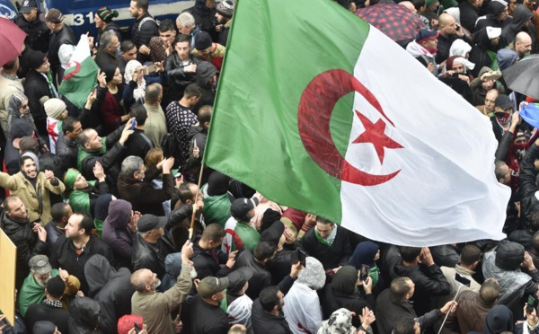 Nouvelles protestations contre la présidentielle algérienne au troisième jour de campagne