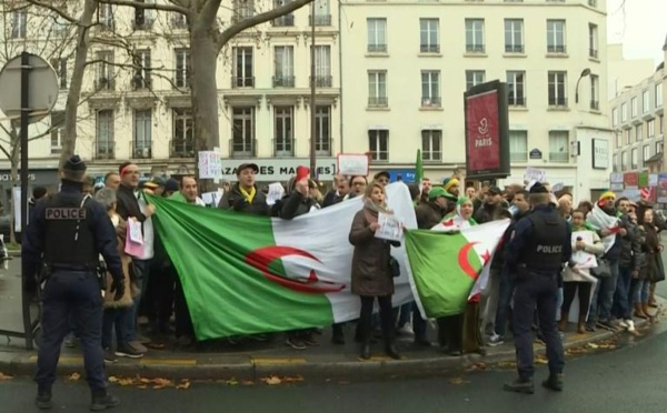 ​Présidentielle algérienne: Vote sous tension dans plusieurs villes françaises