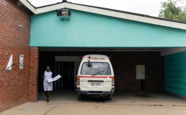 Face au virus, l'Afrique subsaharienne en manque criant de matériel et de médecins