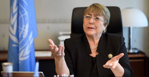 Michelle Bachelet : La pandémie n’est pas un chèque en blanc pour bafouer les droits humains