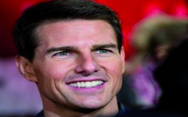 Tom Cruise dément que l'Eglise de scientologie lui choisisse ses fiancées