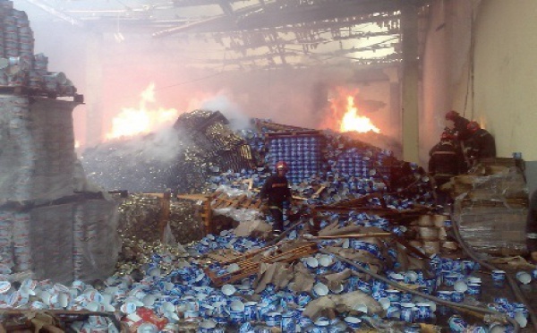 Pas de victimes mais d’importants dégâts matériels : Incendie dans une usine à Casablanca