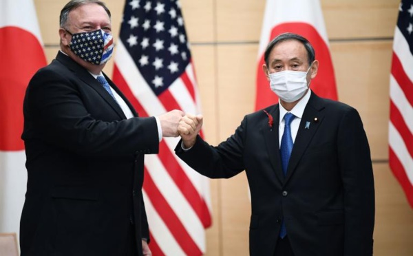 En visite à Tokyo, Mike Pompeo s'en prend violemment à la Chine