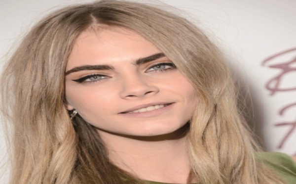 Cara Delevingne, la nouvelle star britannique des podiums