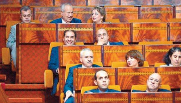 Le Groupe socialiste interpelle les ministres des Finances et de l'Education nationale