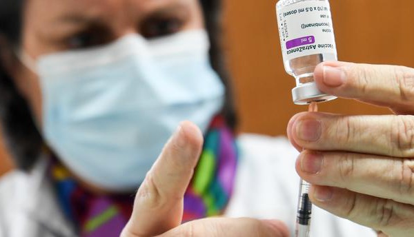 L'Afrique du Sud suspend son programme de vaccination