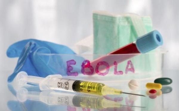 Les vaccins anti-Ebola arrivent en Guinée