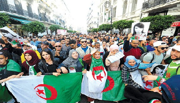 L'espoir de démocratisation suscité par le hirak algérien, anéanti par la repression