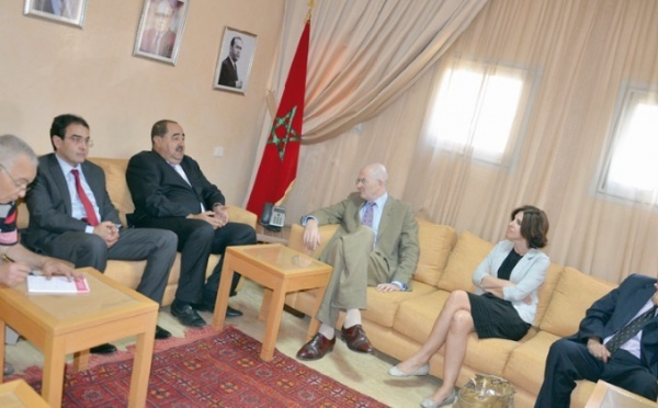 Le renforcement des relations entre le Maroc et l’UE au centre d’un entretien entre Driss Lachgar et Robert Joy