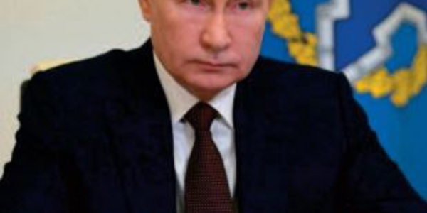 Poutine admet l'existence de dizaines de malades de Covid dans son entourage