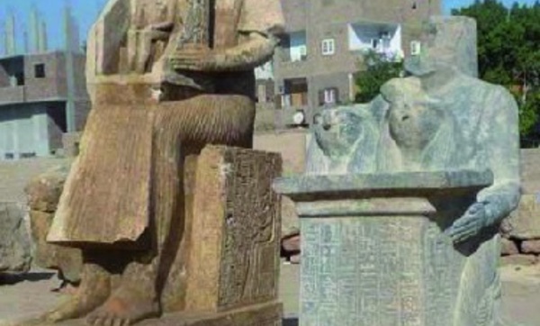 Découverte de deux statues exceptionnelles sur le site d’Ermant en Egypte