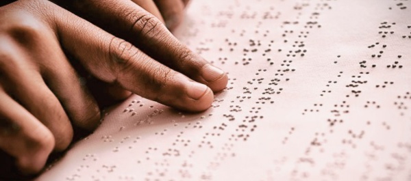 La démocratisation du braille, un vœu pieux