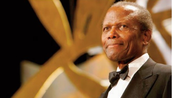 Mort de Sidney Poitier, légende et pionnier de la cause noire à Hollywood