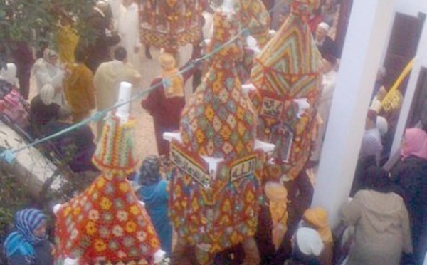 Procession des cierges à Salé