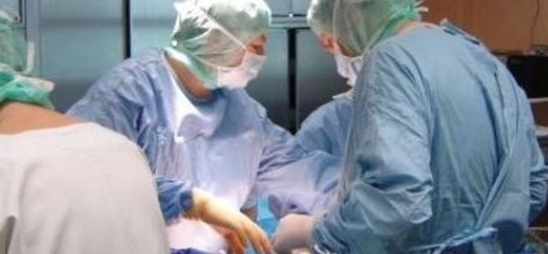 Première opération chirurgicale  de pointe à l'hôpital de Chefchaouen