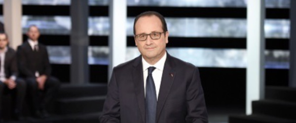 A mi-mandat, Hollande admet des “erreurs”